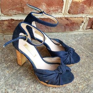 Denim Cork Heal Shoe Louise et Cie by Vince Camuto size 35.5/5.5